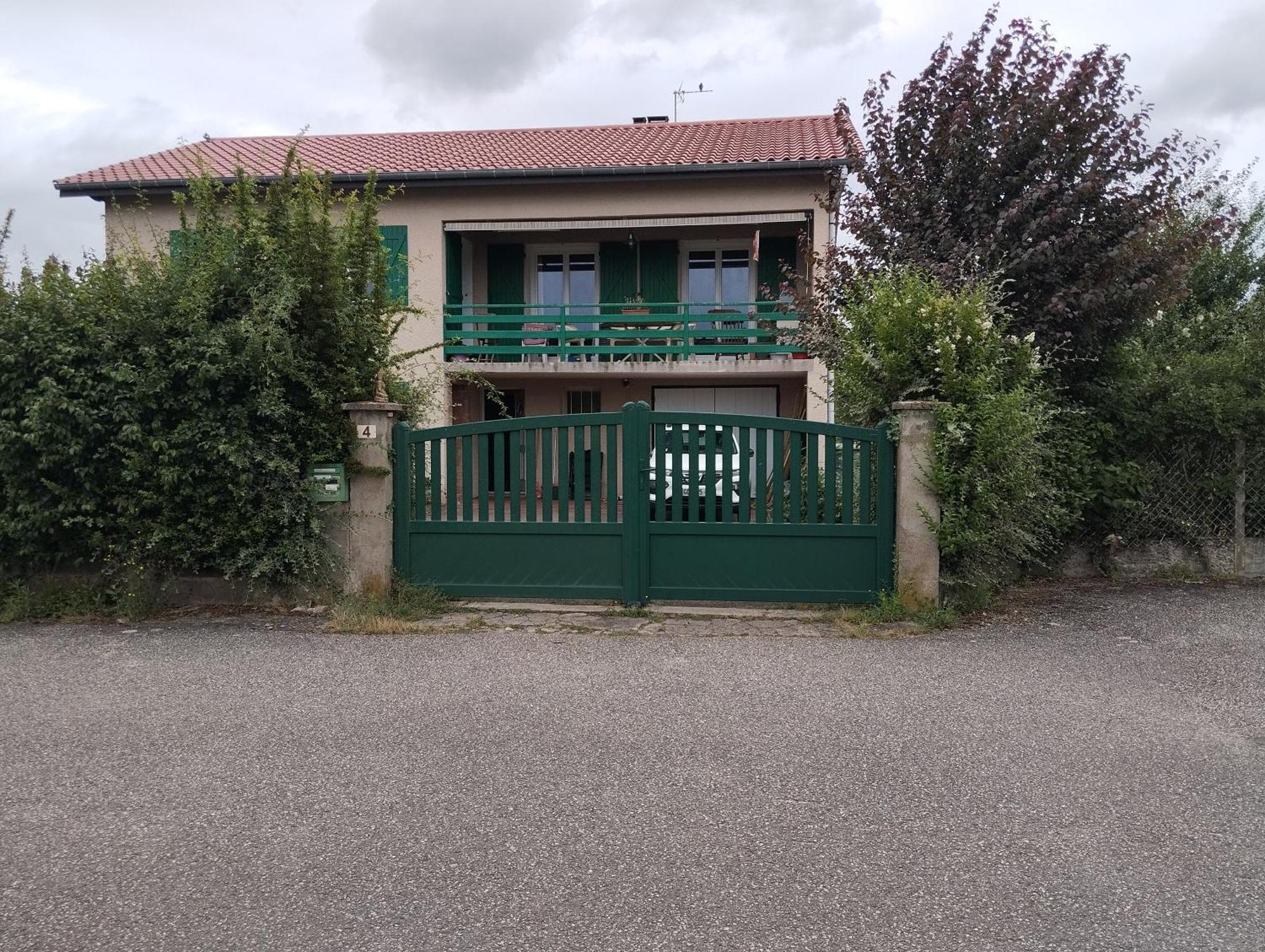 L'Escale Thermale Montrond-les-Bains Esterno foto
